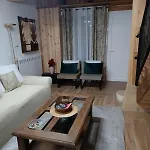 La Casa De Navarones Apartment *
