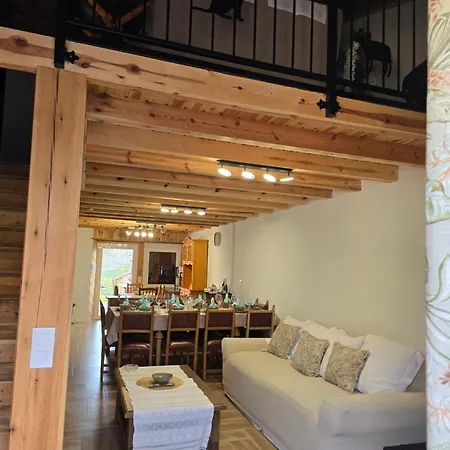 La Casa De Navarones 公寓